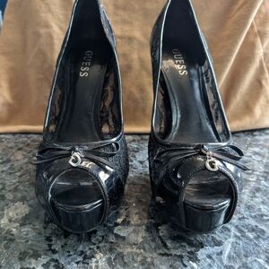 GUESS Women's Black Peep Toe Heels